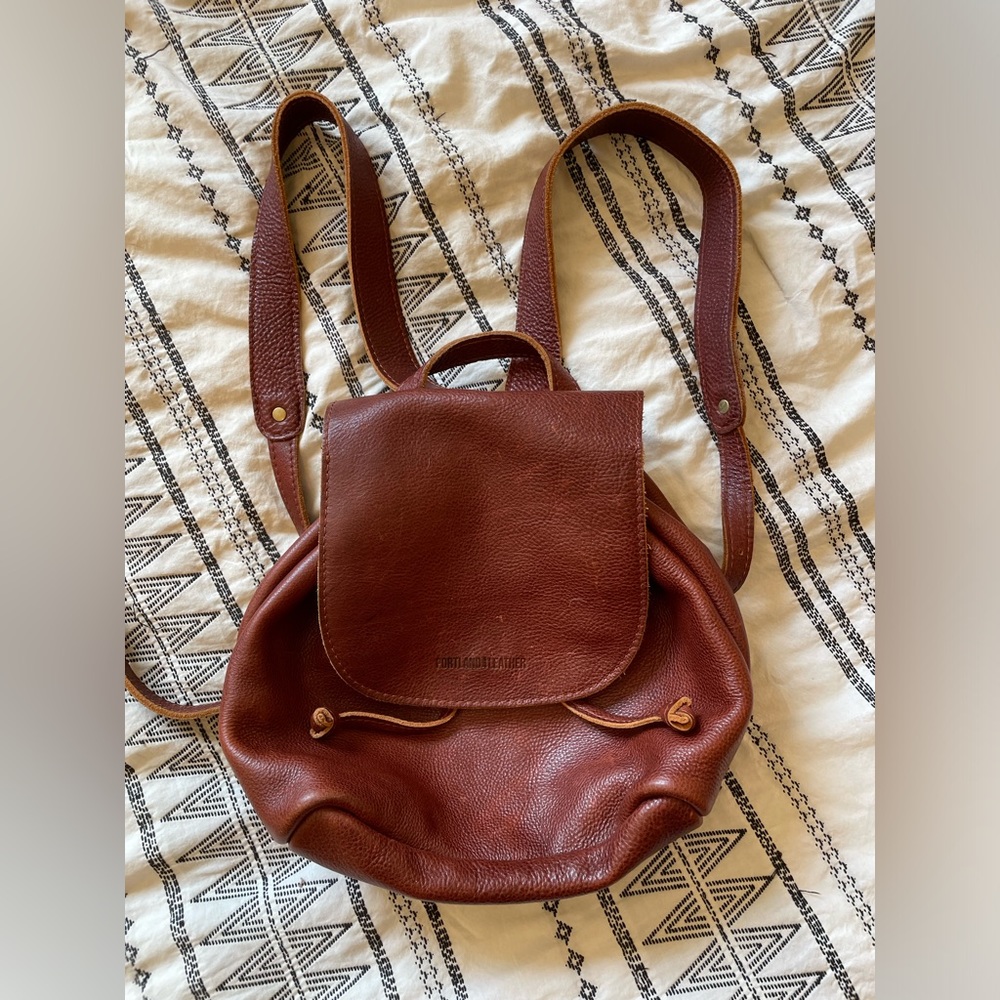Portland Leather Chestnut Brown Pebbled Leather Backpack